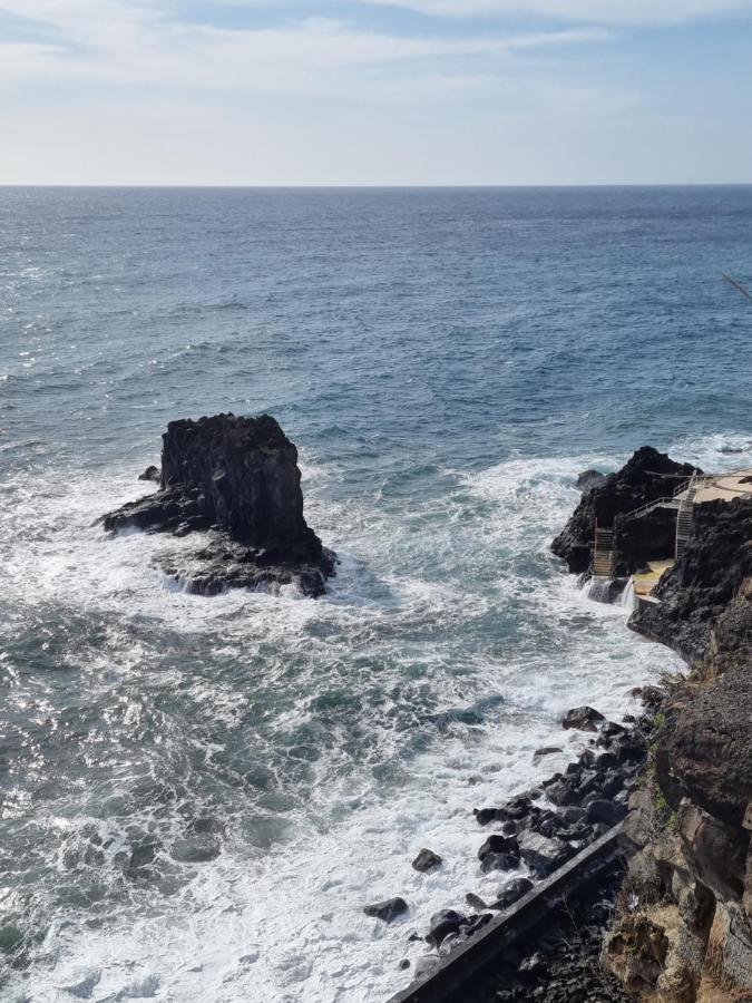 Ocean At Your Feet! フンシャル エクステリア 写真
